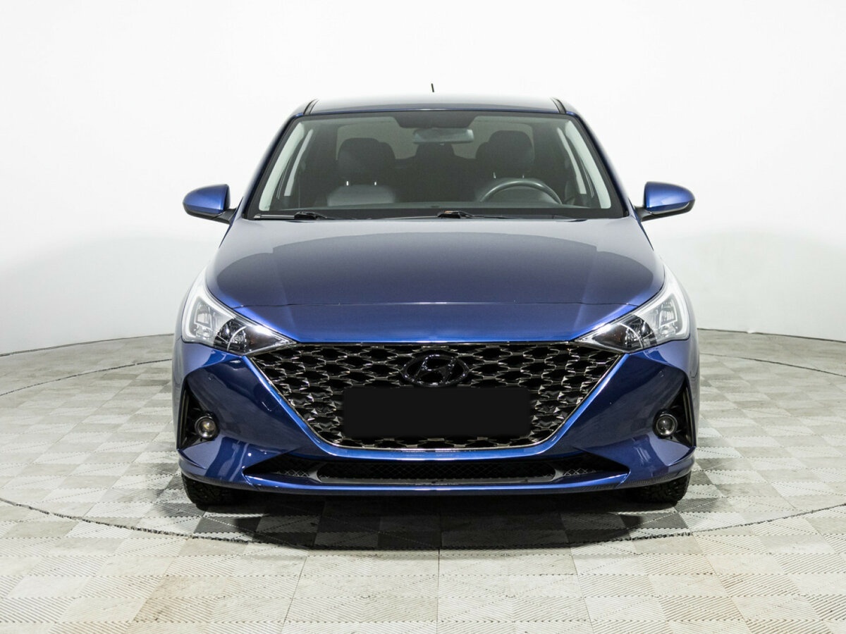 Hyundai Solaris II Рестайлинг, 2021 - фото №2