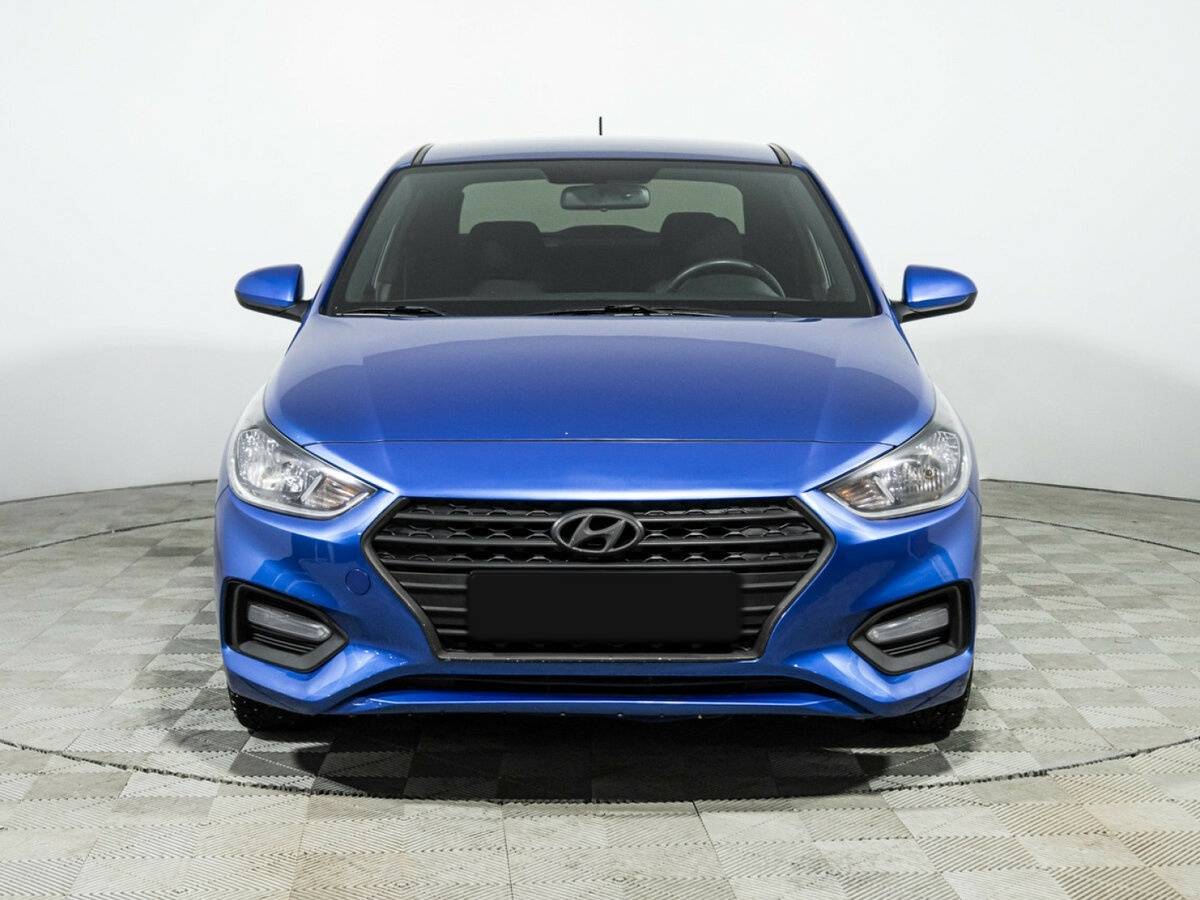 Hyundai Solaris II, 2019 - фото №2