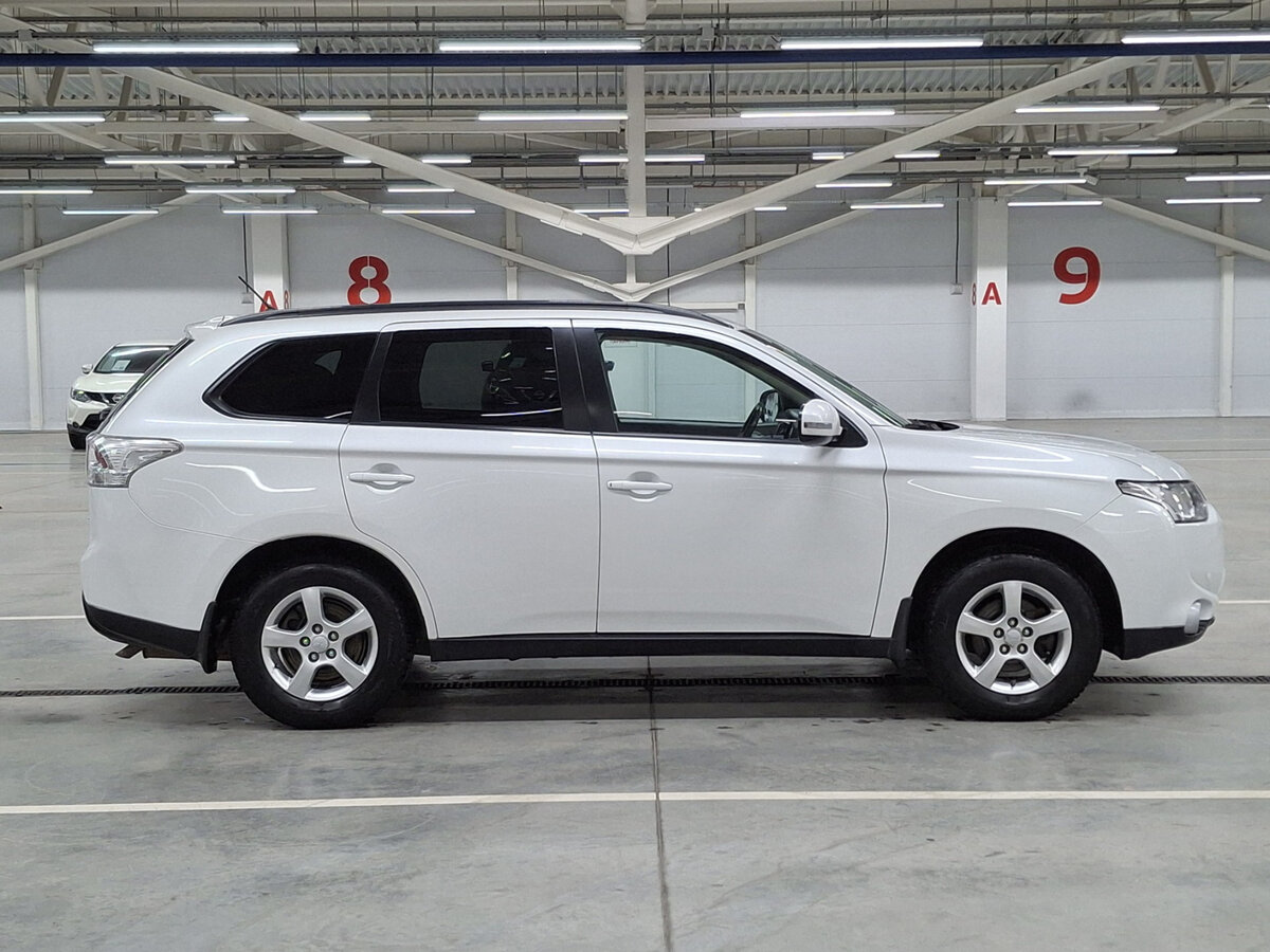 Mitsubishi Outlander III, 2013 - фото №4
