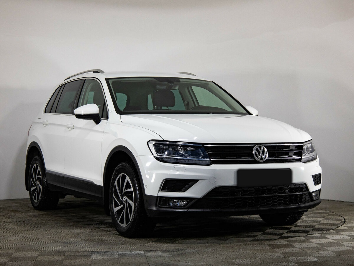 Volkswagen Tiguan II, 2018 - фото №3
