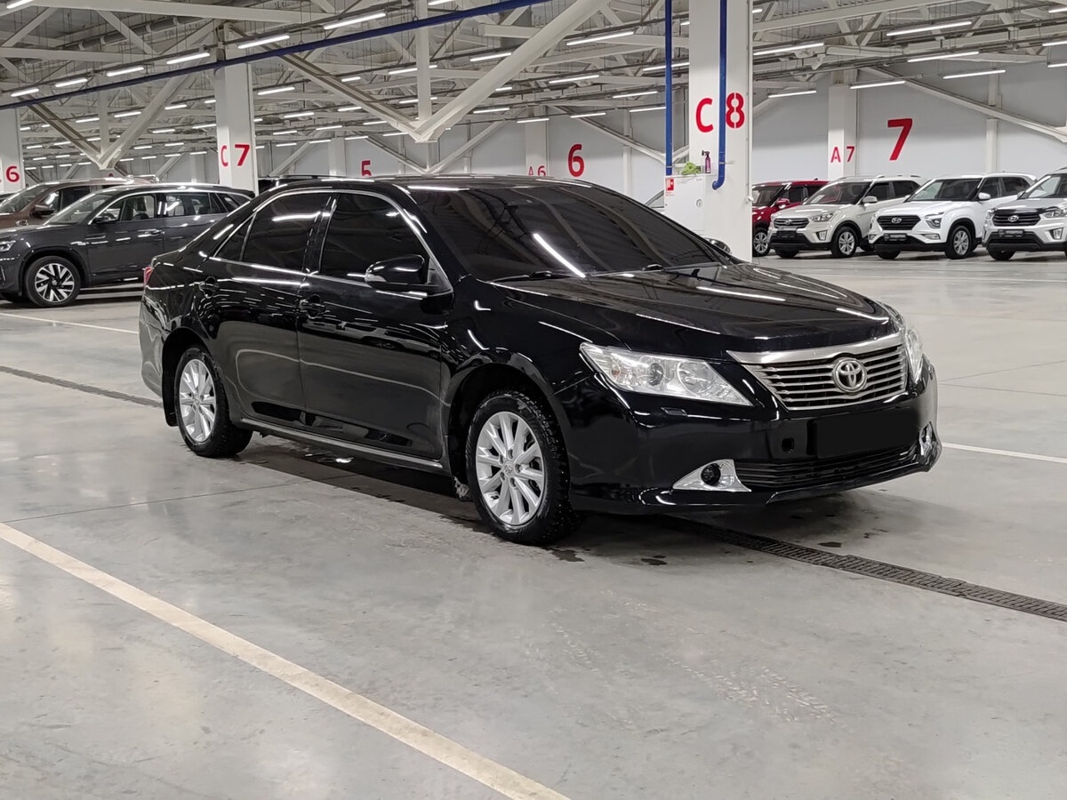 Toyota Camry VII (XV50), 2014 - фото №3