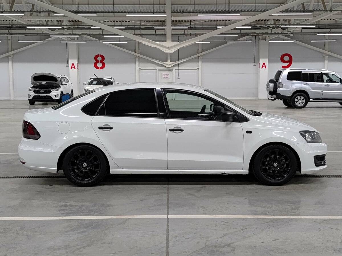Volkswagen Polo V Рестайлинг, 2017 - фото №4