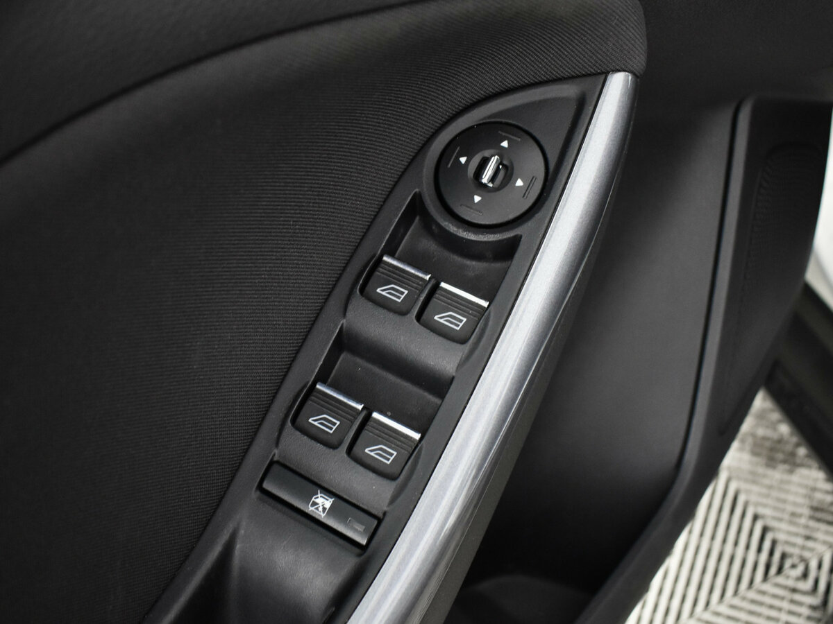 Ford Focus III, 2012 - фото №2