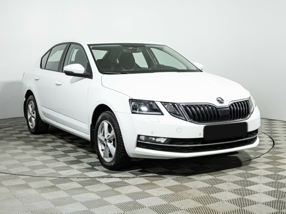 Skoda Octavia III (A7) Рестайлинг, 2017 - фото №3
