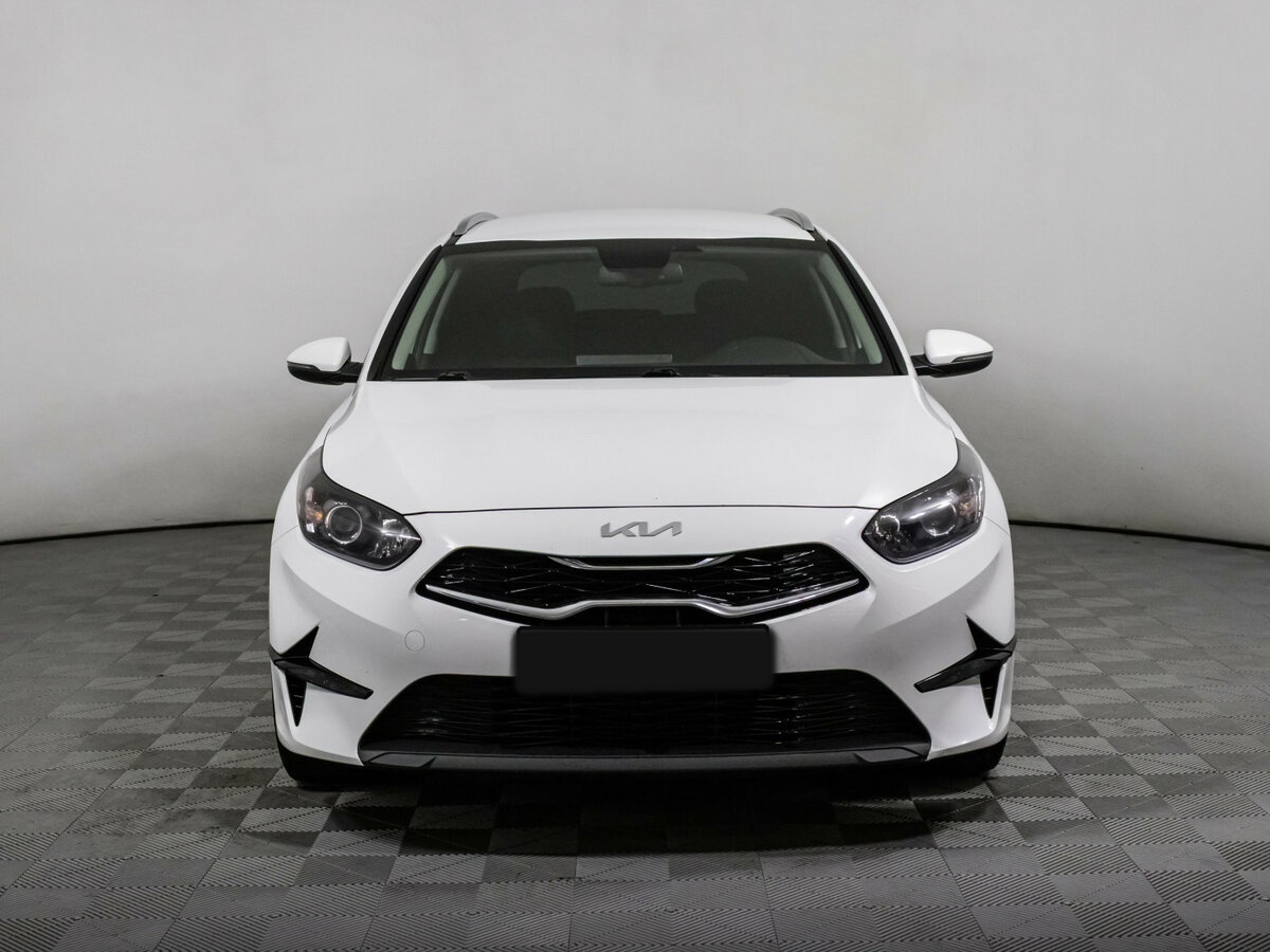 Kia Ceed III Рестайлинг, 2022 - фото №2