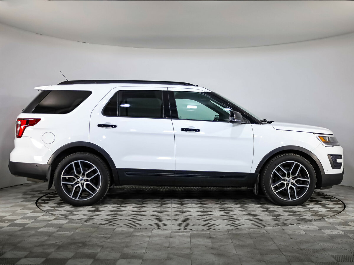 Ford Explorer V Рестайлинг, 2015 - фото №4