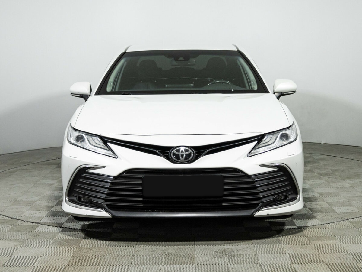 Toyota Camry VIII (XV70) Рестайлинг, 2021 - фото №2