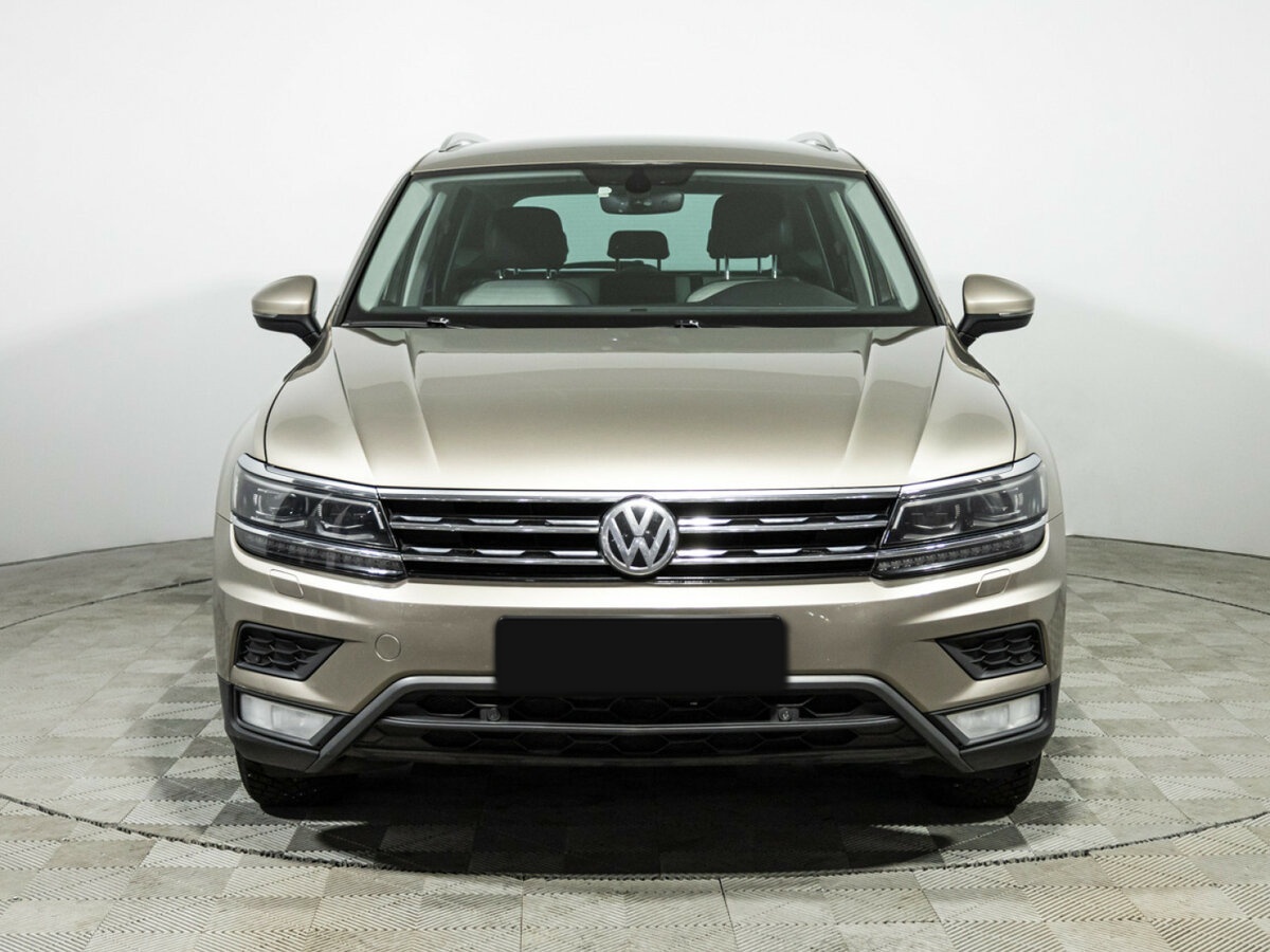 Volkswagen Tiguan II, 2017 - фото №2