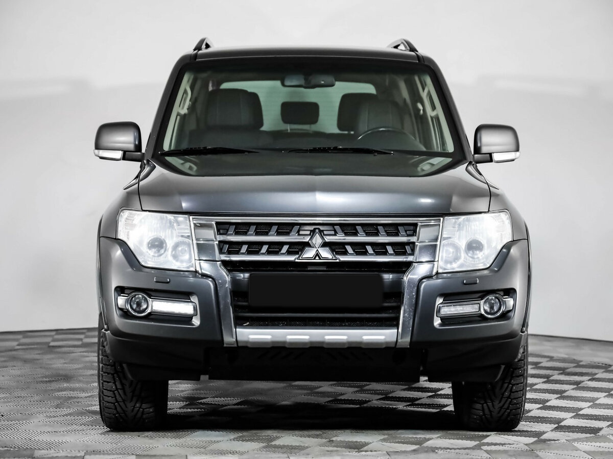Mitsubishi Pajero IV Рестайлинг 2, 2015 - фото №2