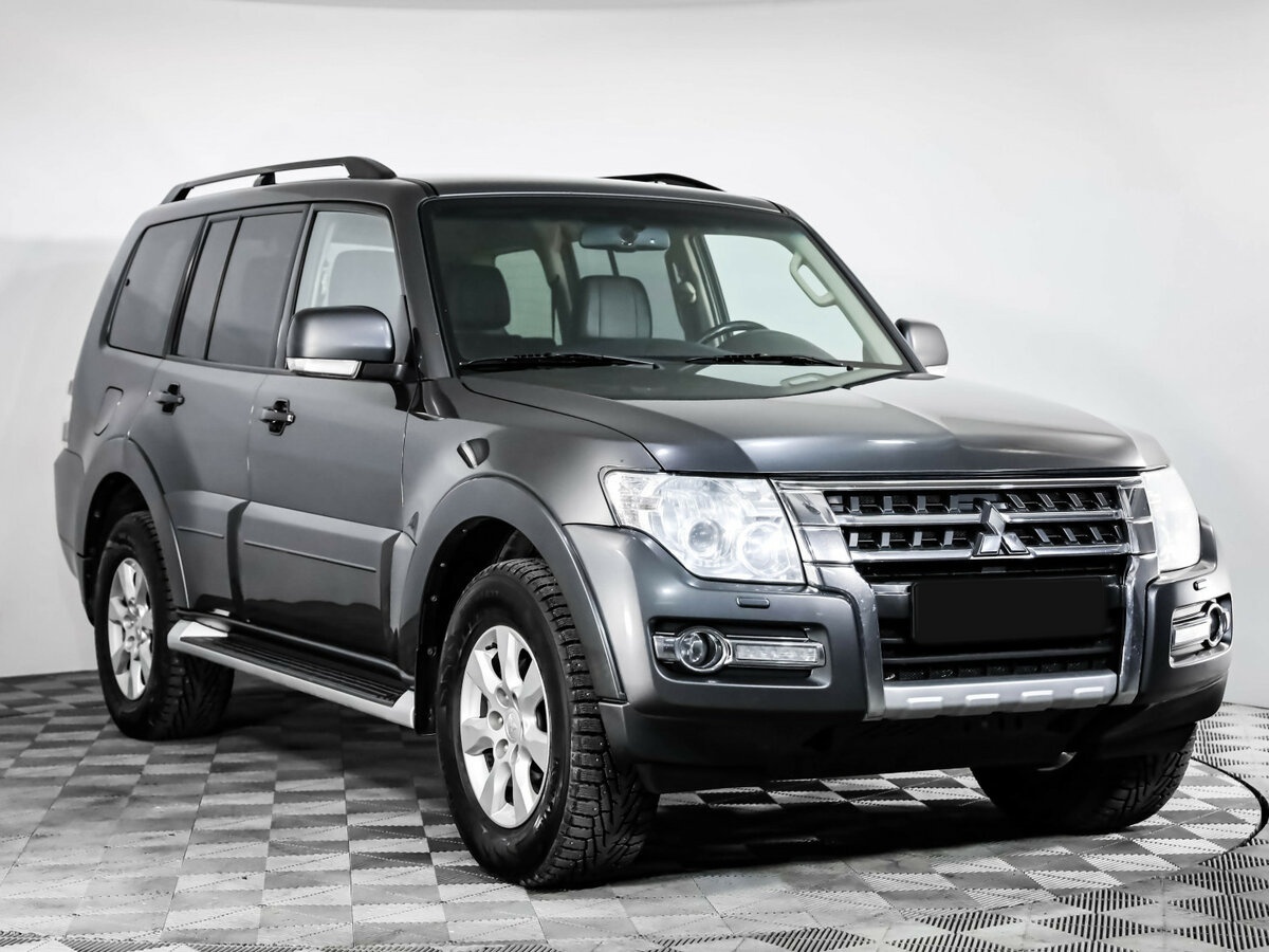 Mitsubishi Pajero IV Рестайлинг 2, 2015 - фото №3