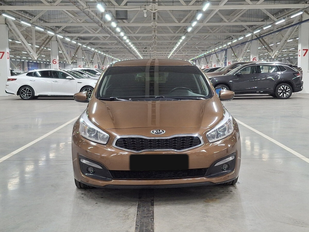 Kia Ceed II Рестайлинг, 2015 - фото №2