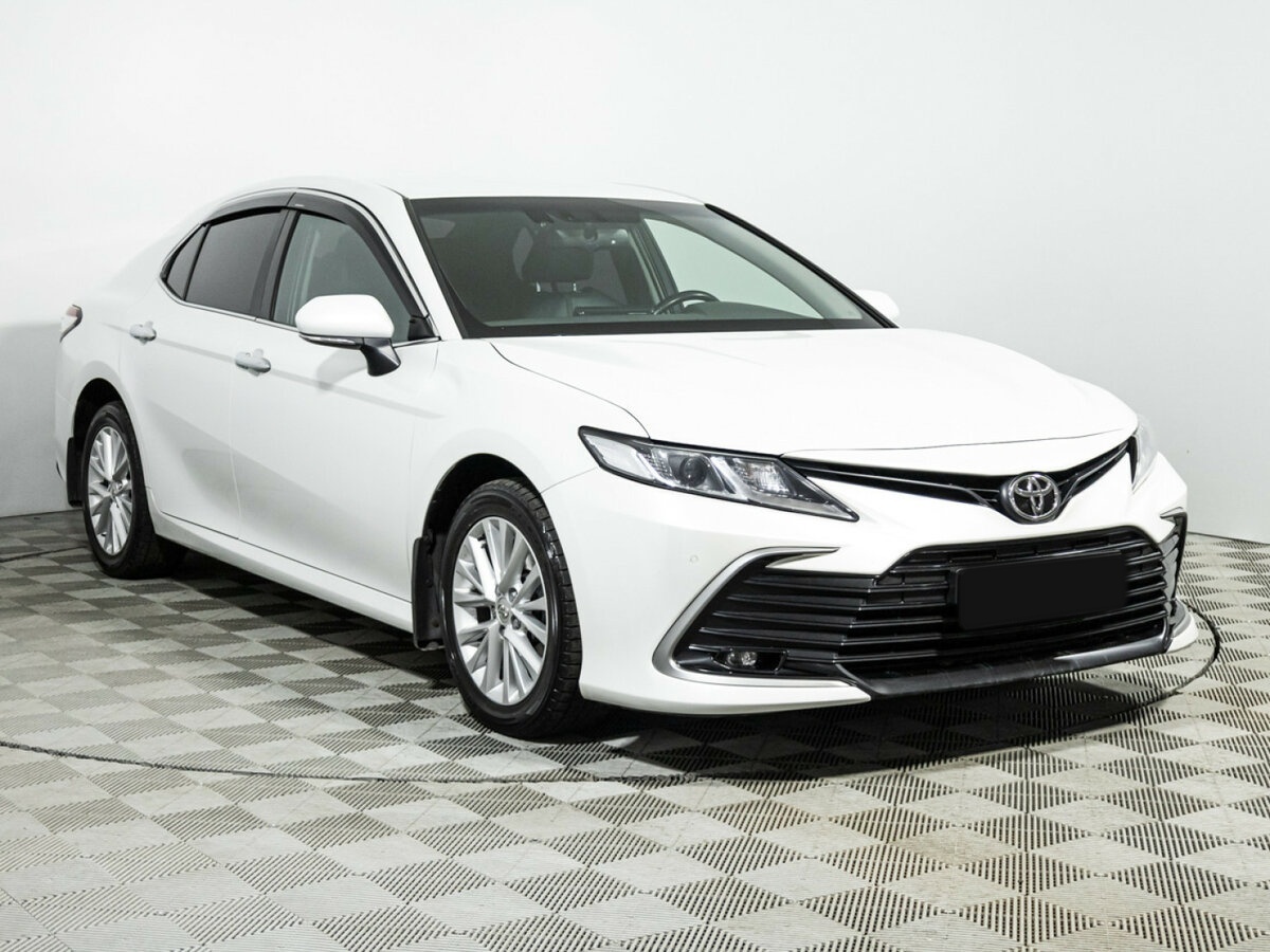 Toyota Camry VIII (XV70) Рестайлинг, 2021 - фото №3