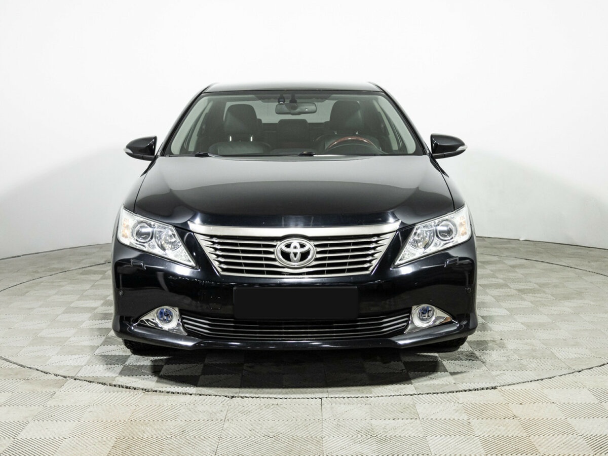 Toyota Camry VII (XV50), 2012 - фото №2