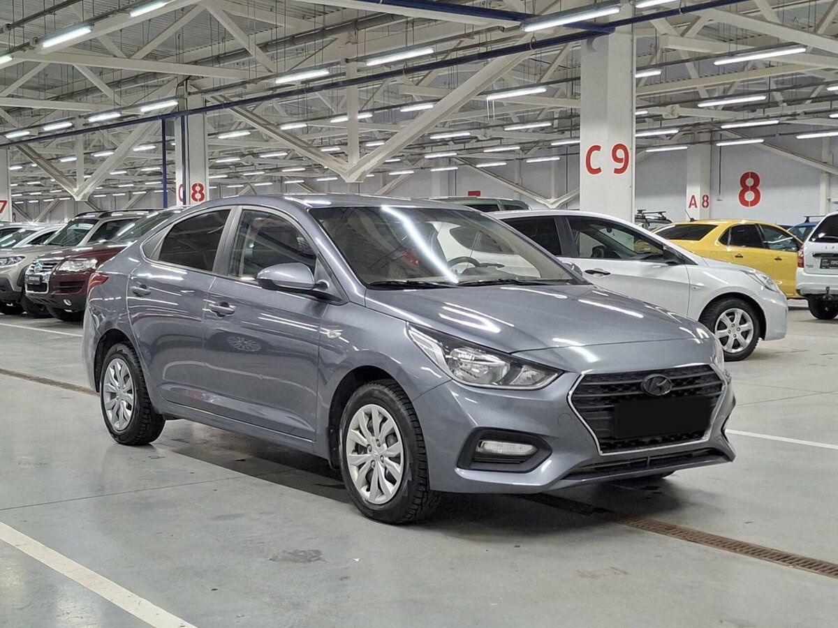 Hyundai Solaris II, 2019 - фото №3