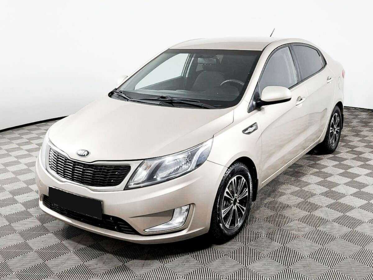 Kia Rio 5-speed, 2013 - фото №1
