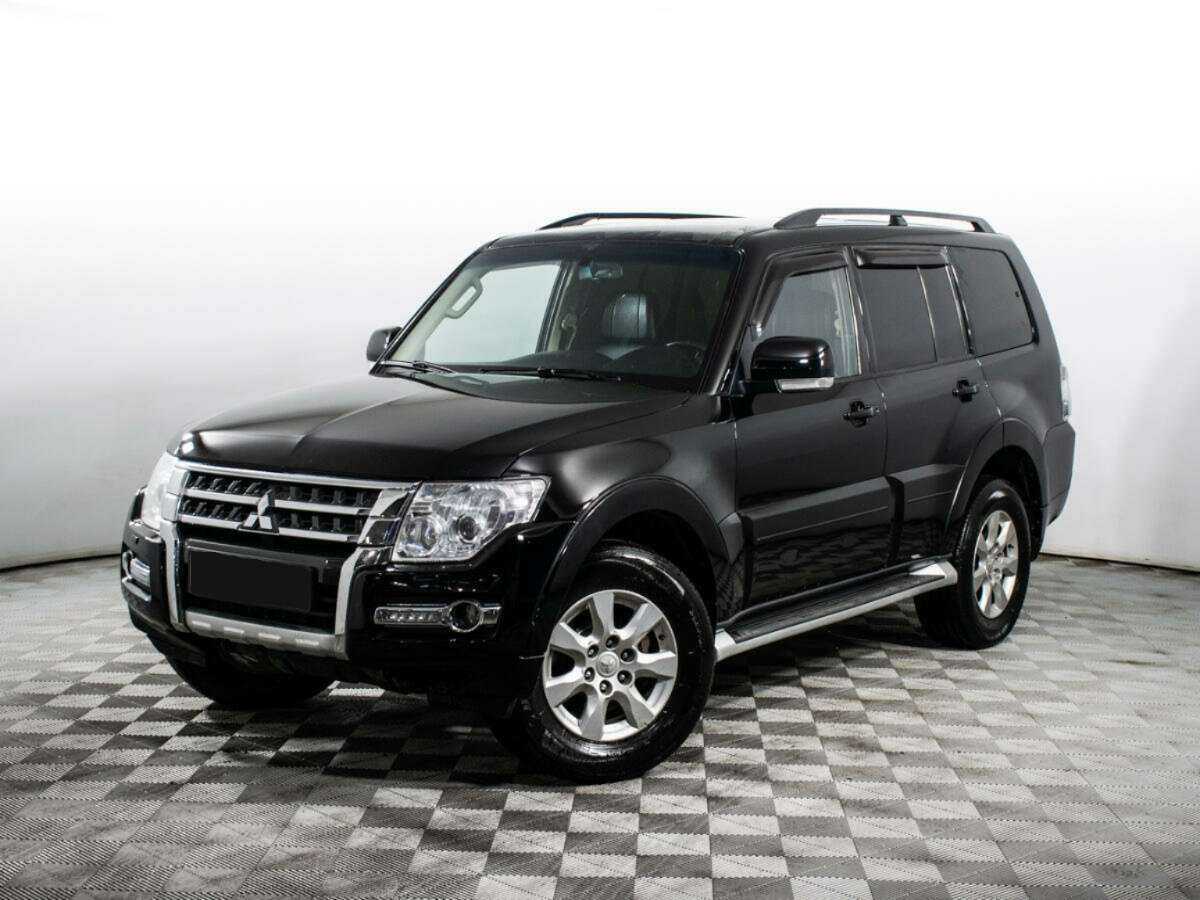 Mitsubishi Pajero, 2015