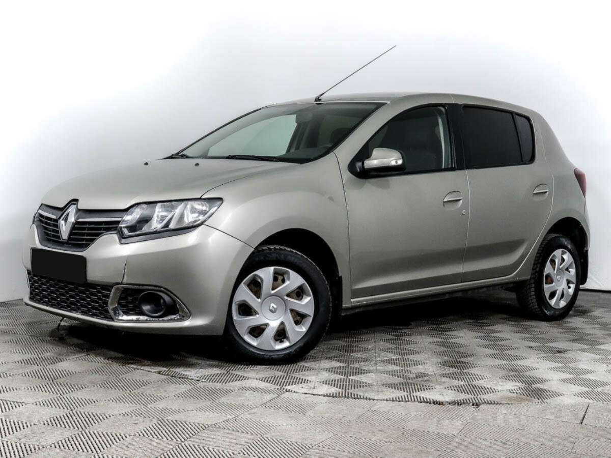 Renault Sandero, 2015 - фото №1