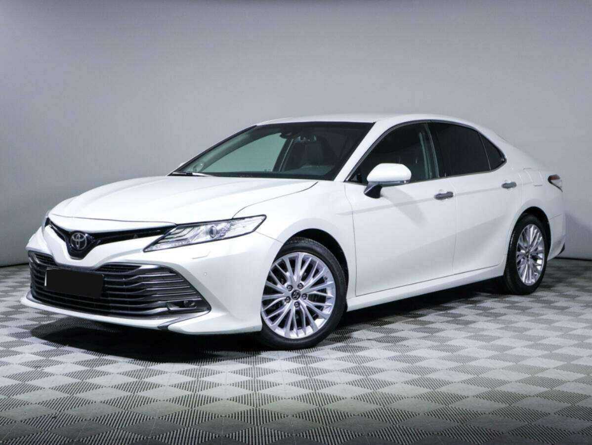 Toyota Camry, 2018