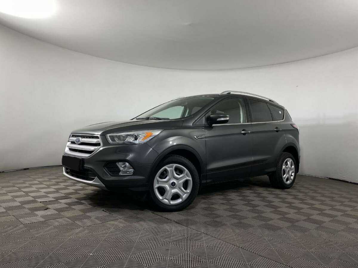 Ford Kuga, 2017