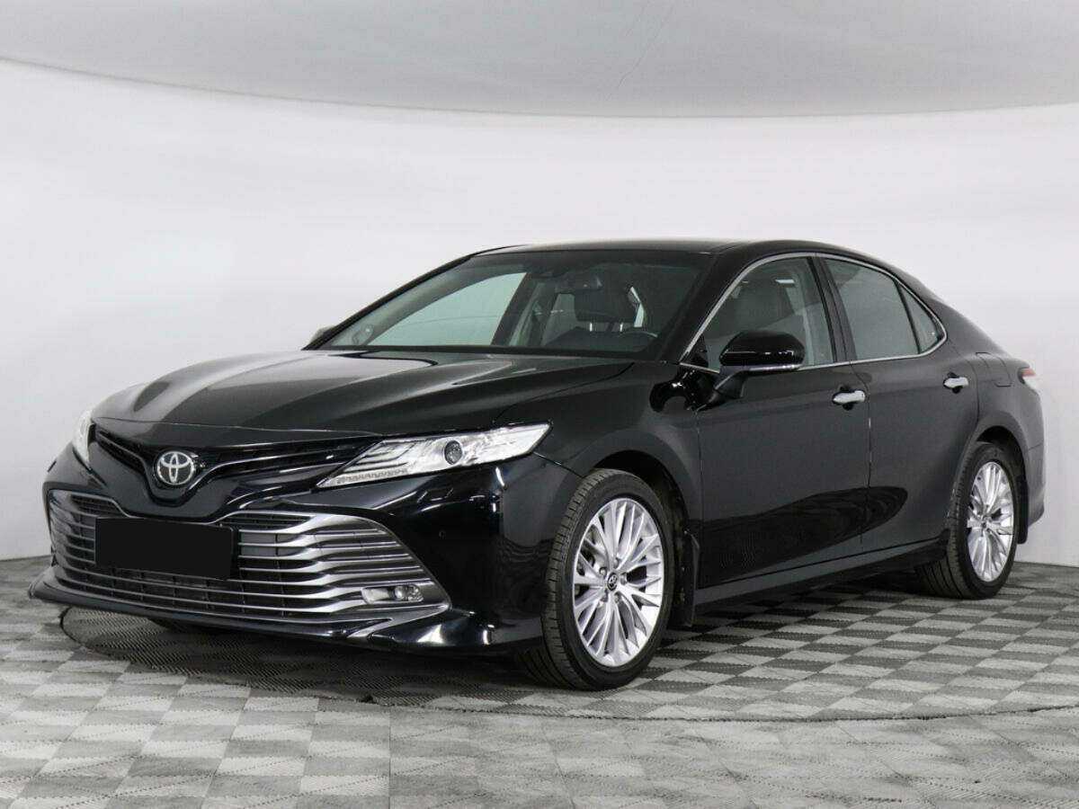 Toyota Camry, 2018