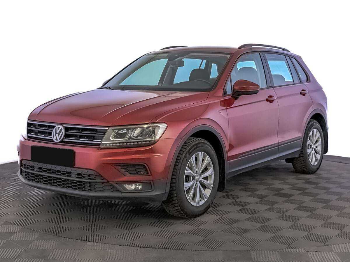 Volkswagen Tiguan, 2020 - фото №1