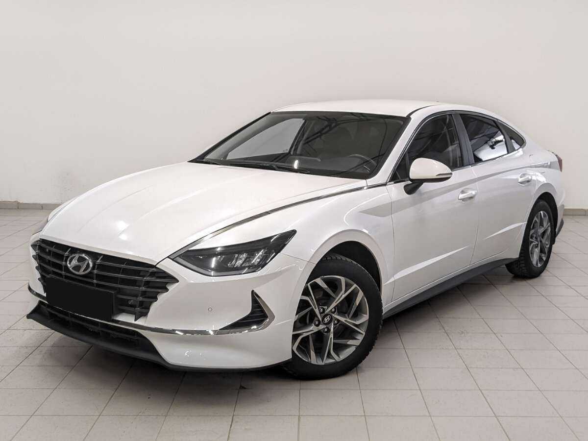 Hyundai Sonata, 2020 - фото №1