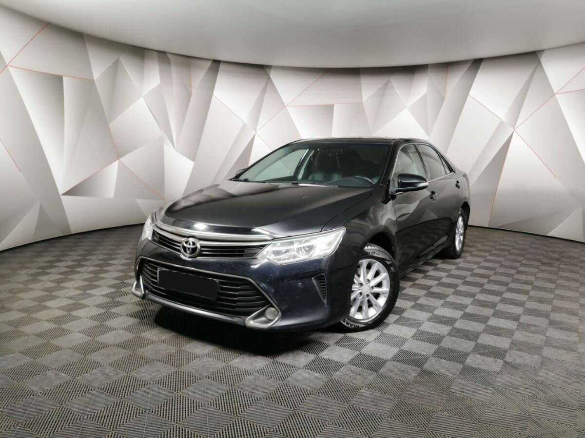 Toyota Camry, 2017 - фото №1
