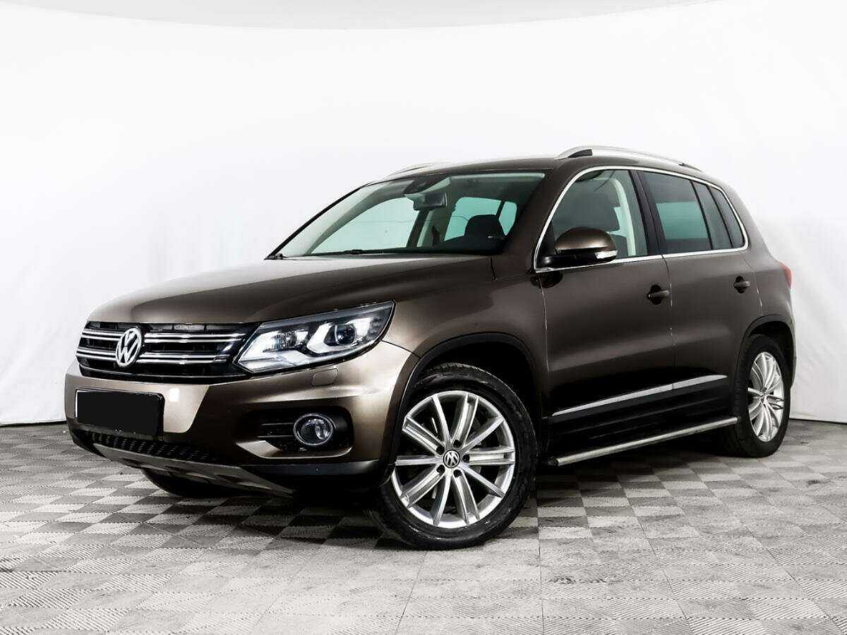 Volkswagen Tiguan, 2015 - фото №1