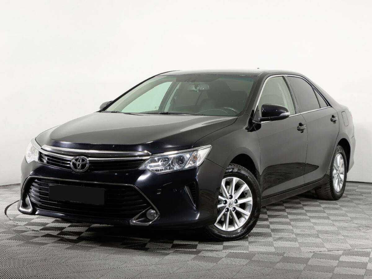 Toyota Camry, 2017 - фото №1
