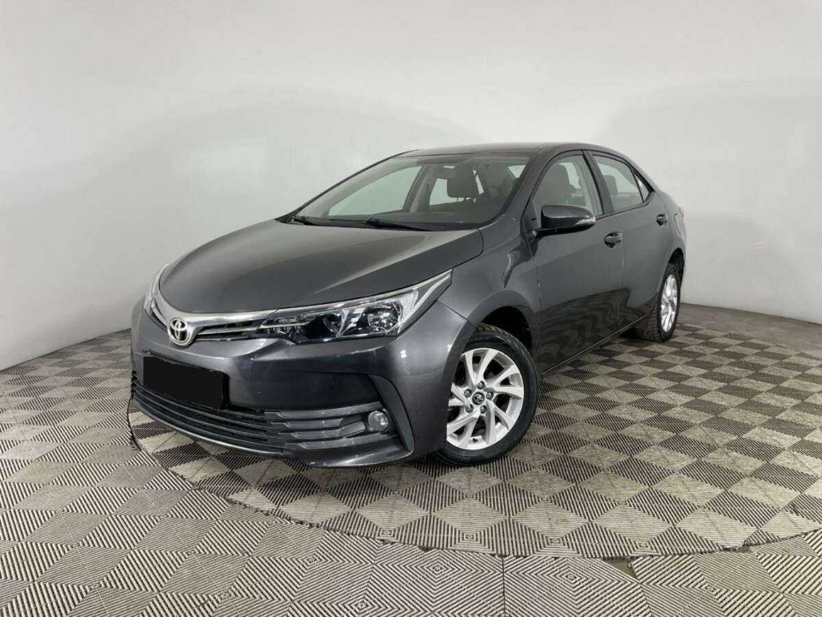 Toyota Corolla, 2017 - фото №1