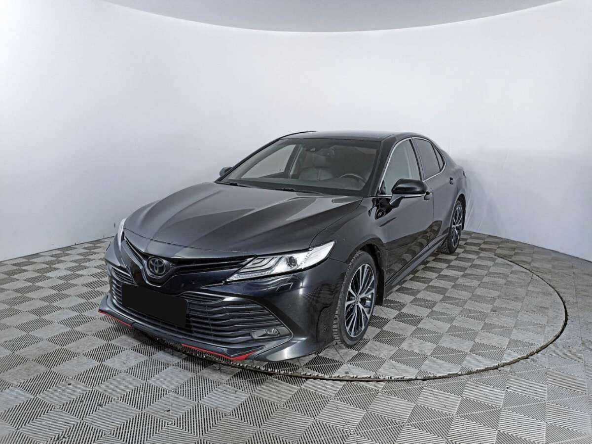Toyota Camry, 2020