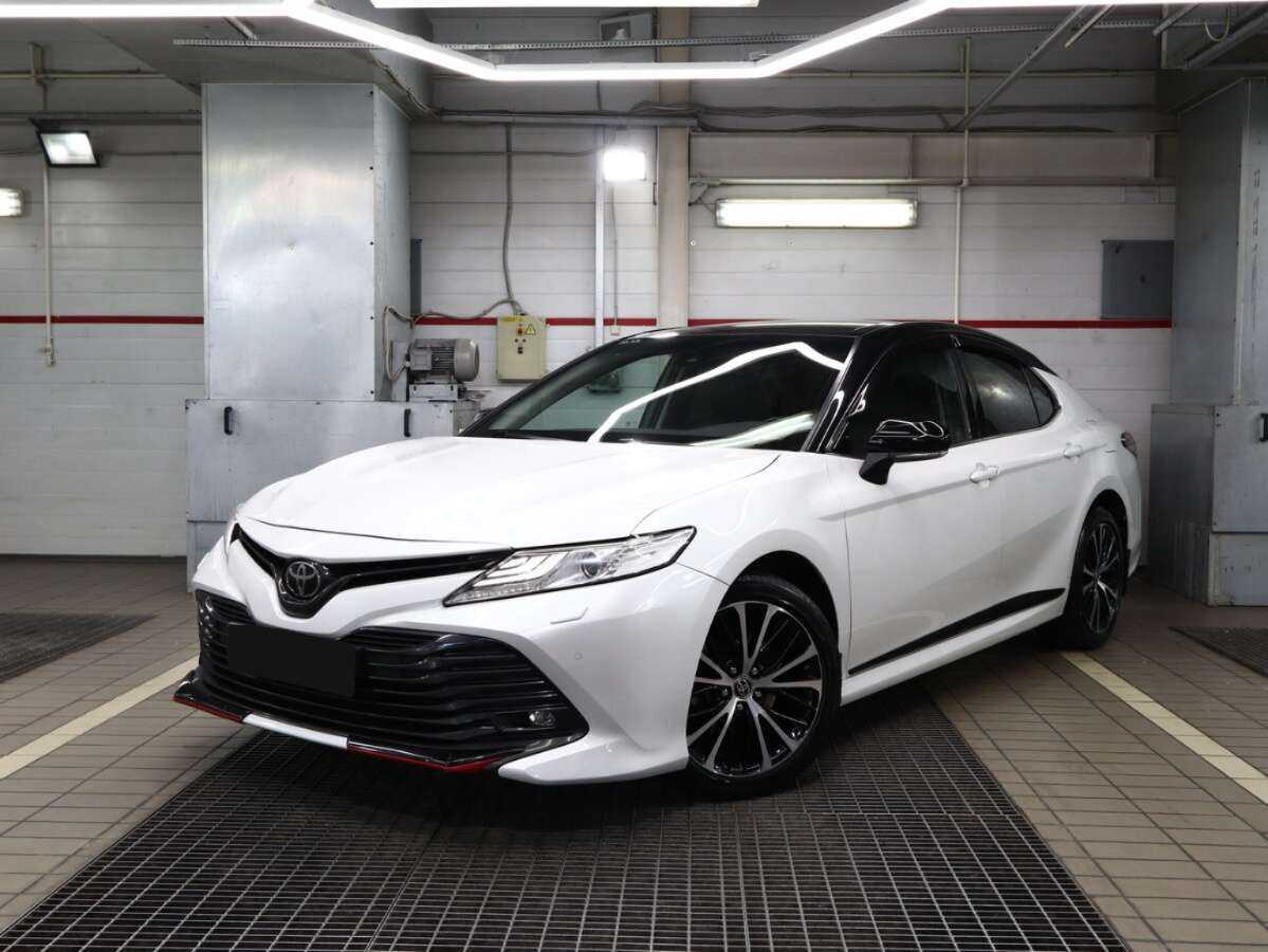 Toyota Camry, 2020