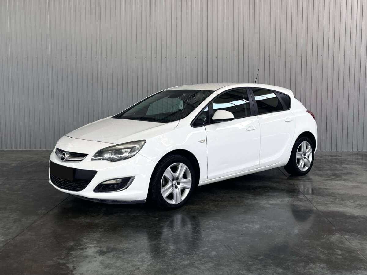Opel Astra, 2012