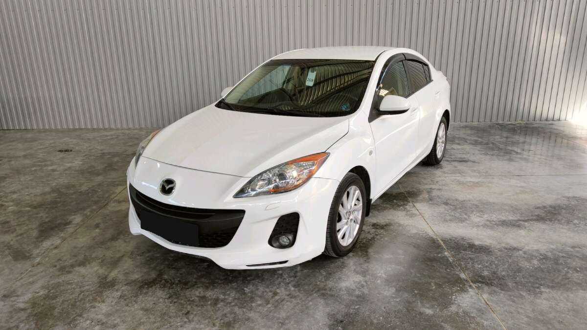 Mazda 3, 2012