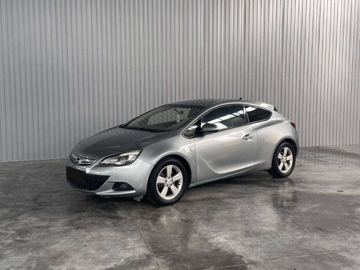 Opel Astra GTC, 2012