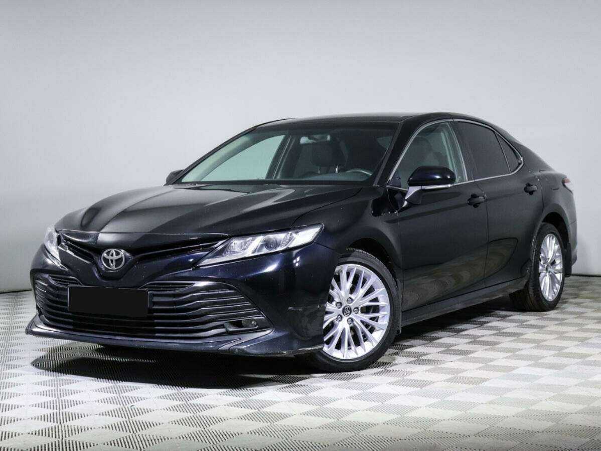 Toyota Camry, 2021 - фото №1