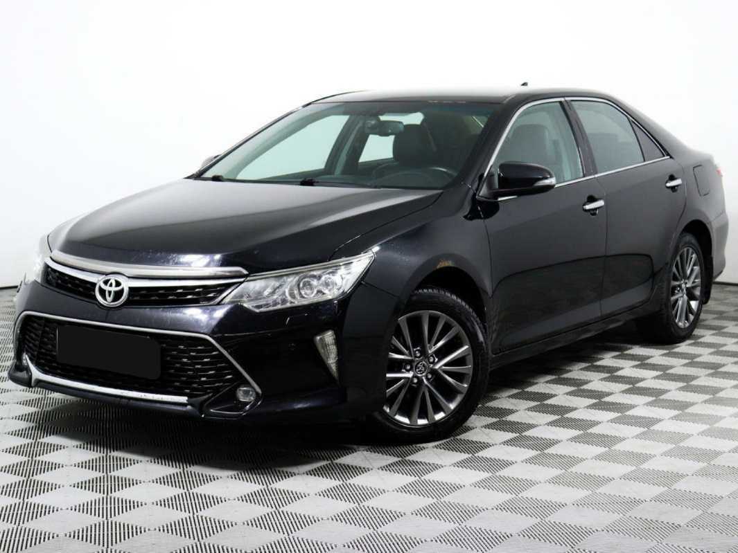 Toyota Camry, 2015