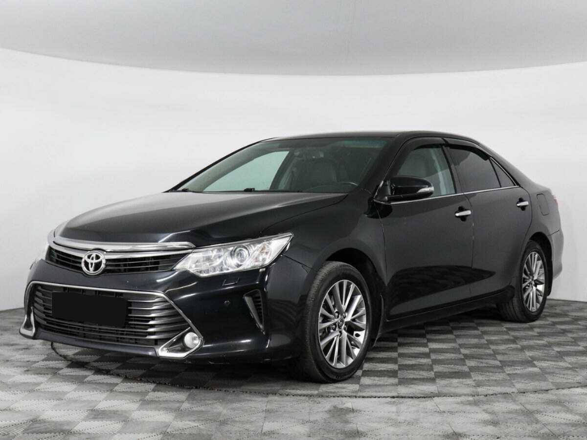 Toyota Camry, 2016