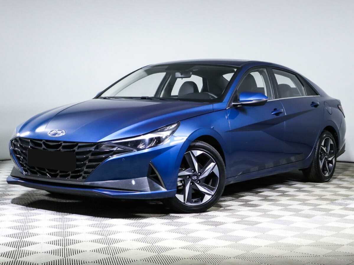 Hyundai Elantra, 2022 - фото №1