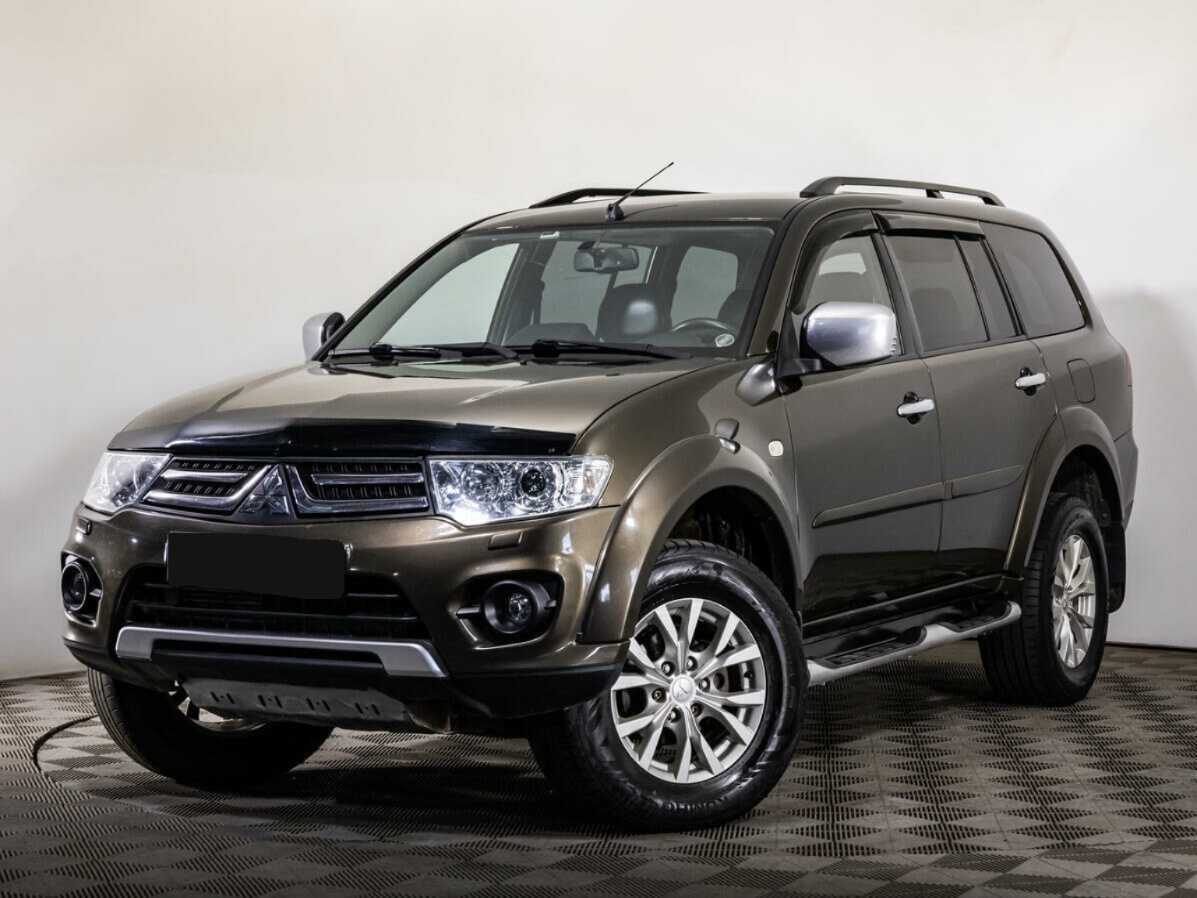 Mitsubishi Pajero Sport, 2015