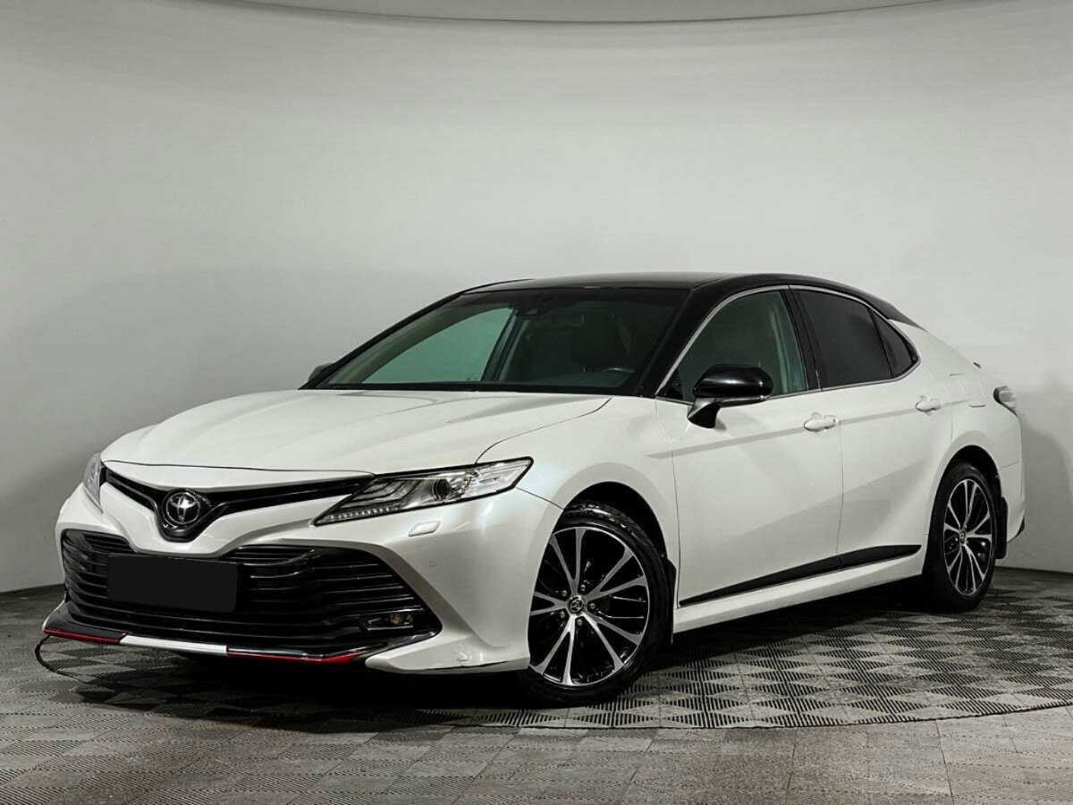 Toyota Camry, 2020