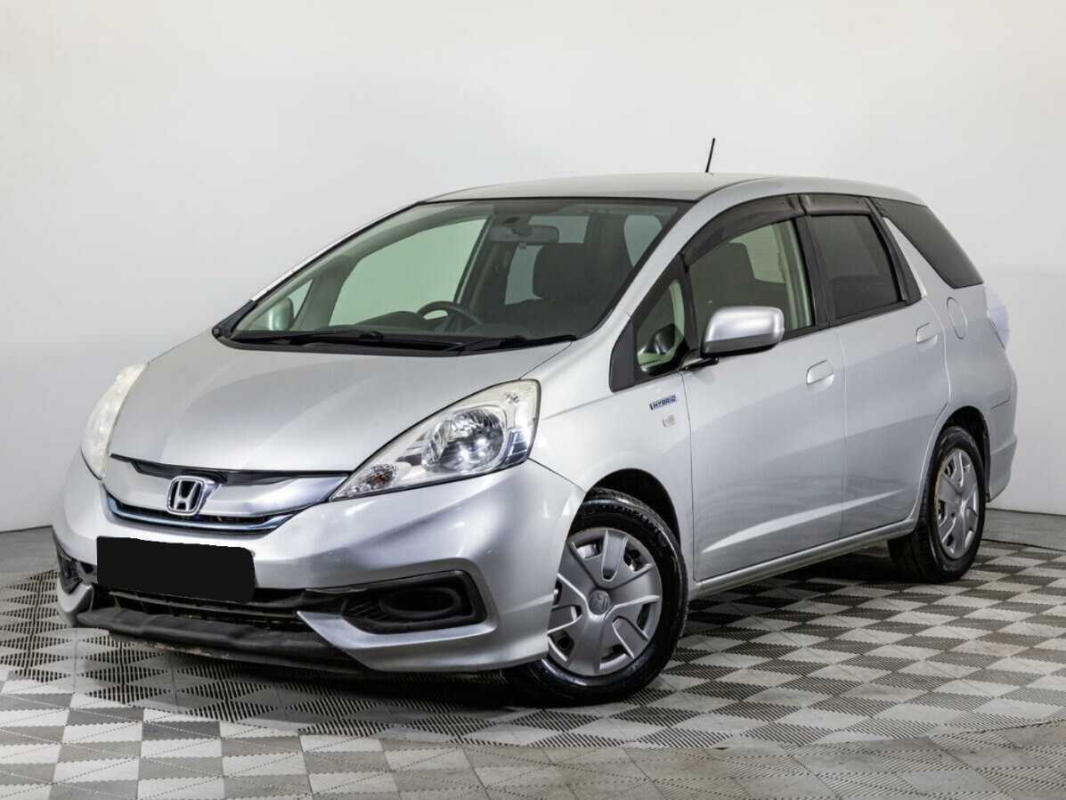 Honda Fit Shuttle, 2013 - фото №1