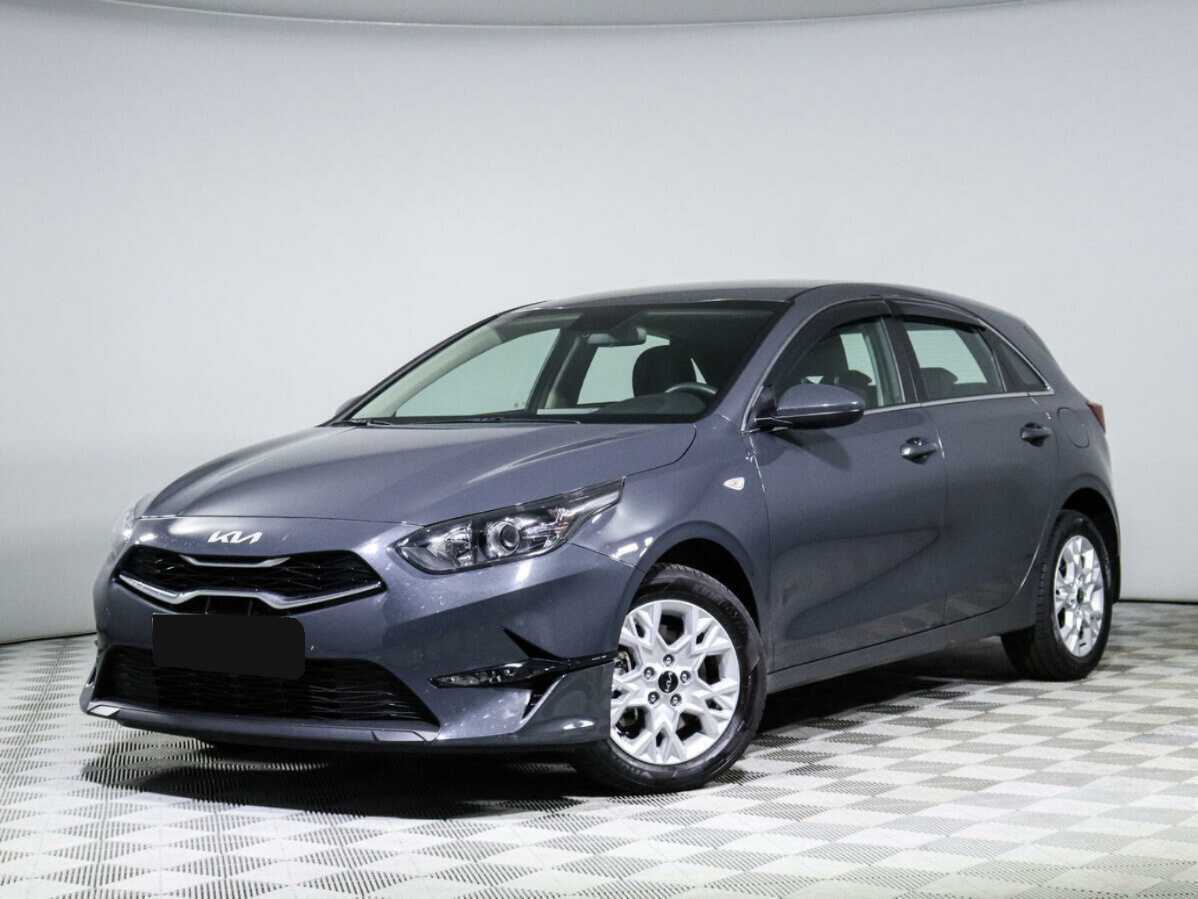Kia Ceed, 2022 - фото №1