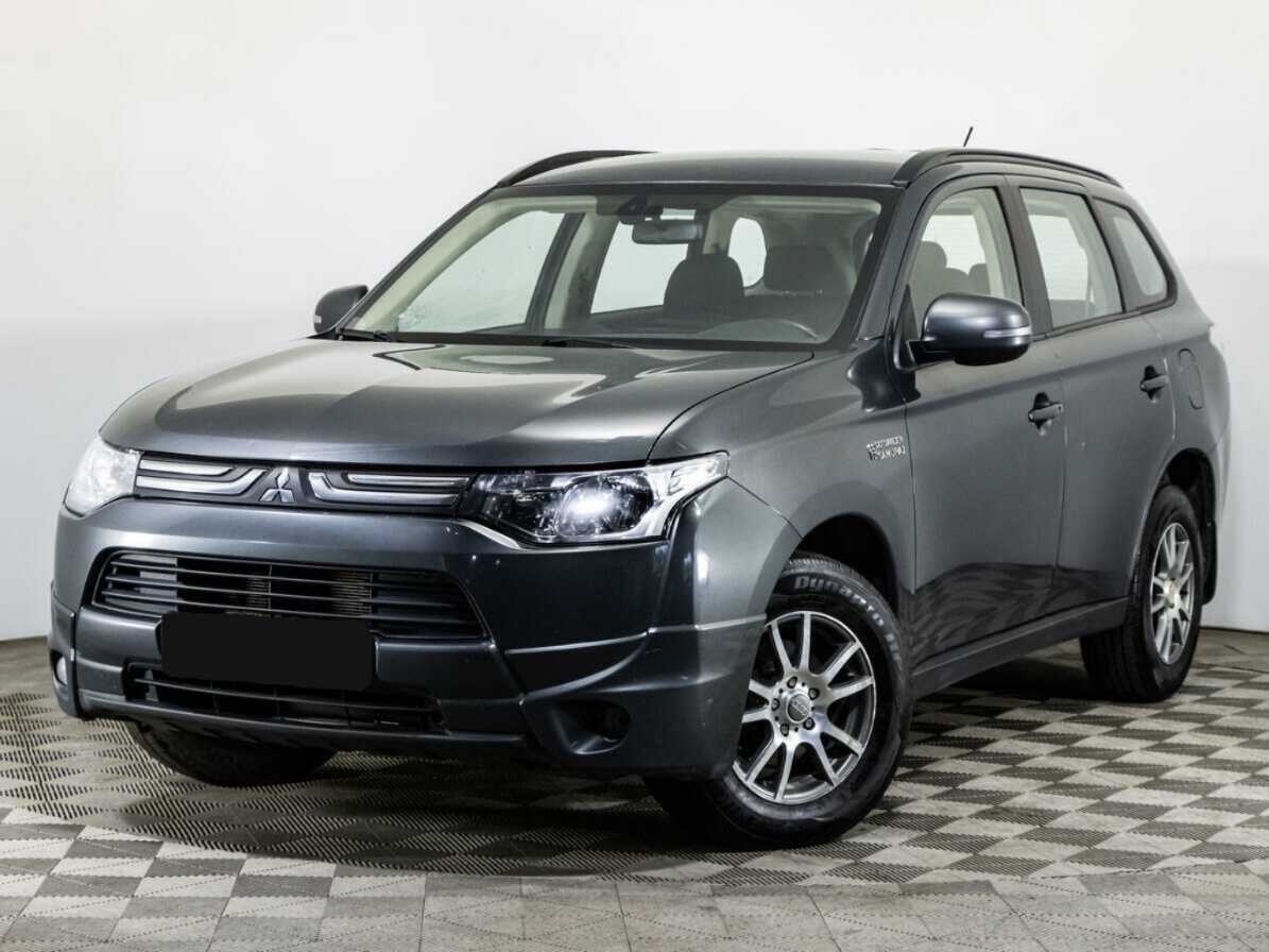 Mitsubishi Outlander, 2014 - фото №1