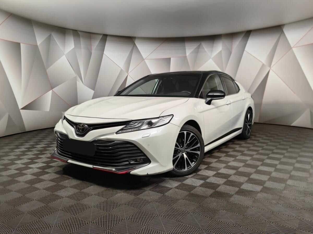 Toyota Camry, 2020