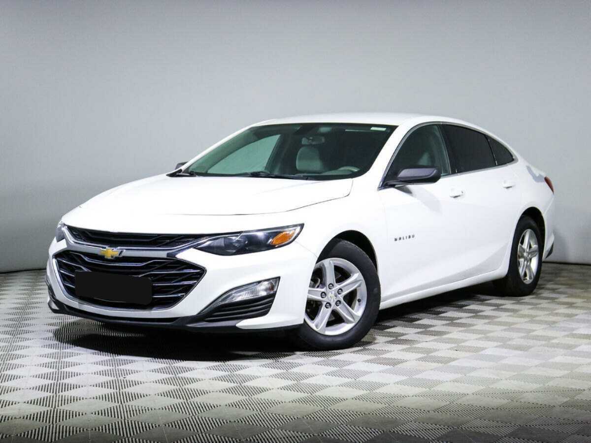 Chevrolet Malibu, 2019 - фото №1