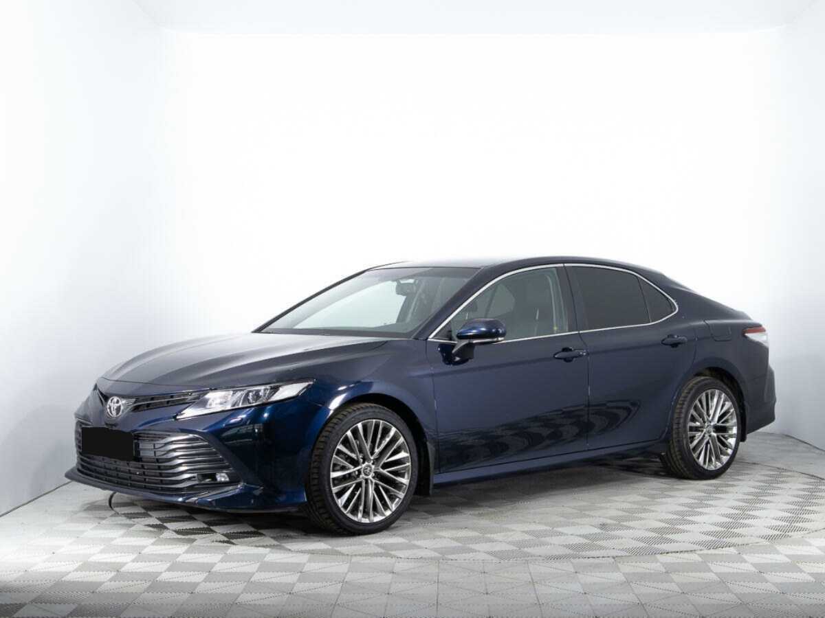 Toyota Camry, 2018