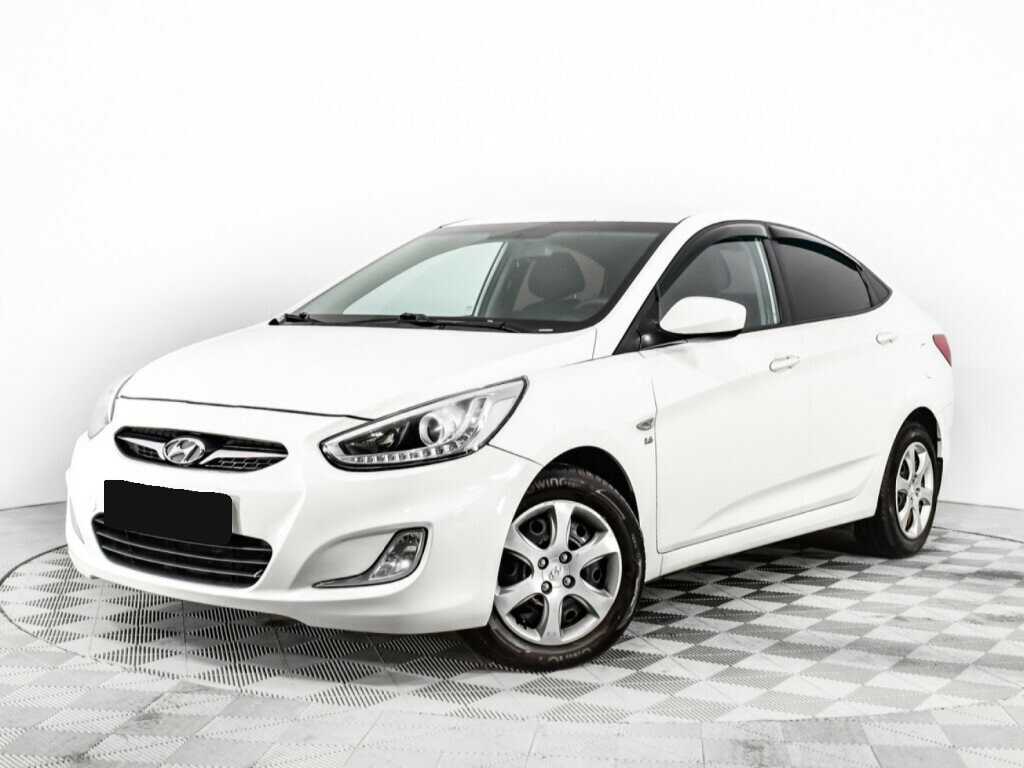 Hyundai Solaris, 2013 - фото №1