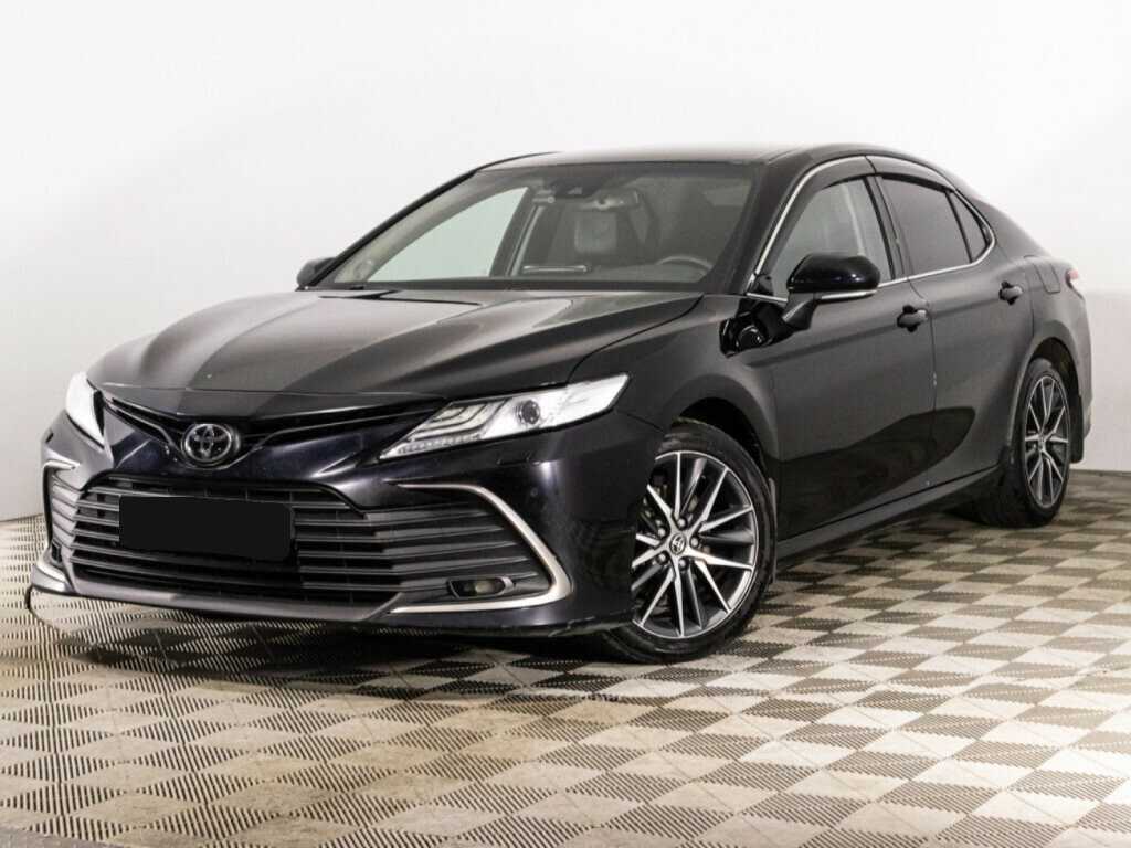 Toyota Camry, 2021 - фото №1
