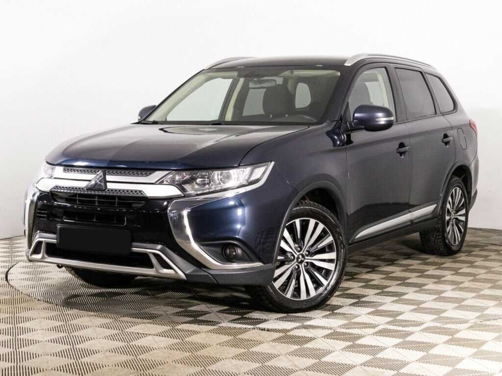 Mitsubishi Outlander, 2018 - фото №1